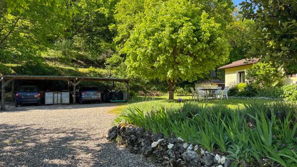 Maison à vendre à Montcuq-en-Quercy-Blanc (46800) - Lot