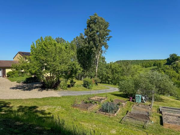 Maison à vendre à Montcuq-en-Quercy-Blanc (46800) - Lot