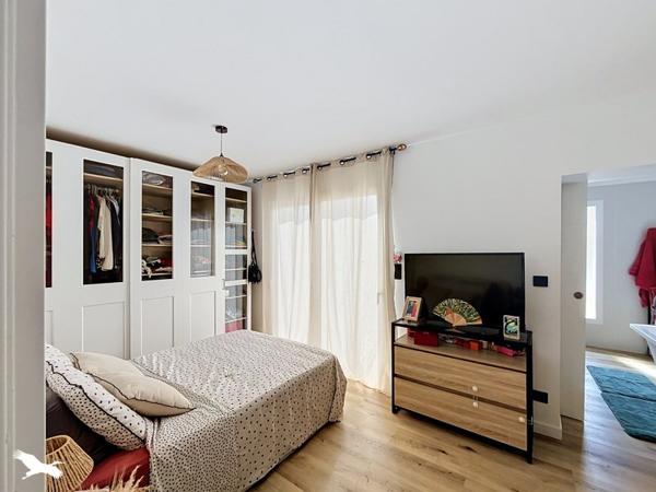Maison 469 000 € Parentis-en-Born 5 p 130 m² DPE B