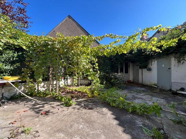 Maison Valencay 11 pièce(s) 218 m2