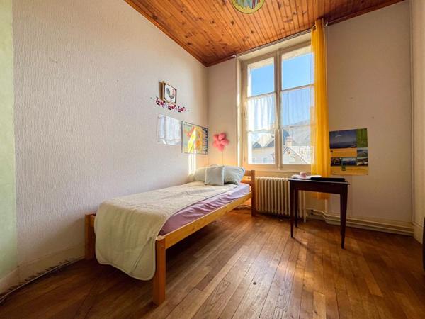 Maison Valencay 11 pièce(s) 218 m2