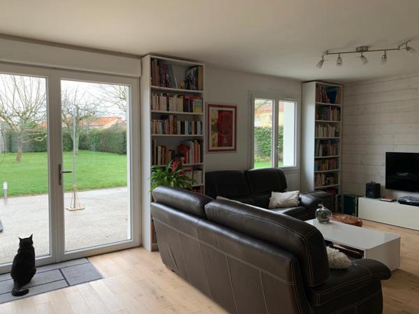 Exclusivité - Les Clouzeaux Maison plain pied, 4 chambres, 1281 m² jardin, garage