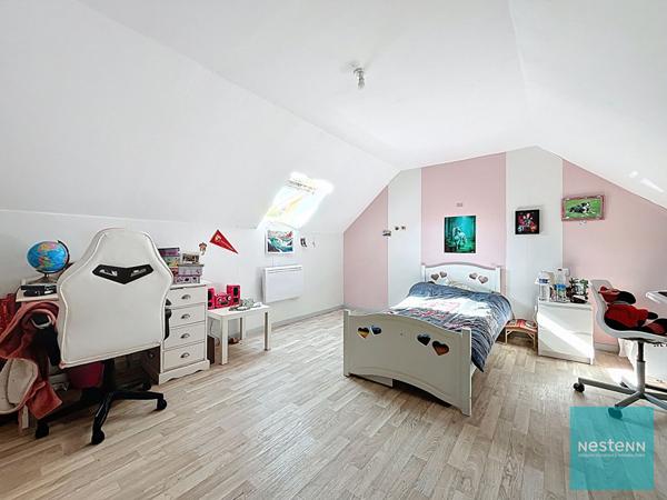 5 min d'Amboise, achat maison de 2015, 5 chambres 142 m² habitables sur 743m² de terrain