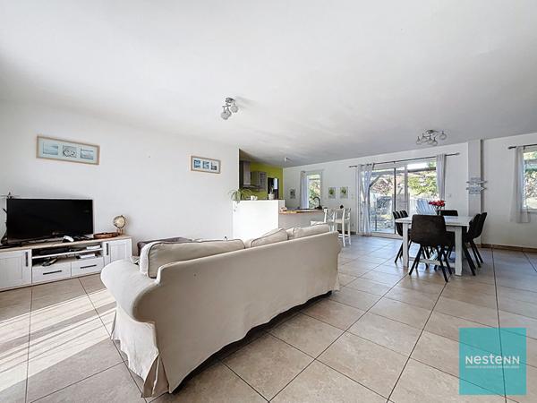 5 min d'Amboise, achat maison de 2015, 5 chambres 142 m² habitables sur 743m² de terrain