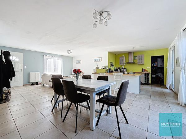 5 min d'Amboise, achat maison de 2015, 5 chambres 142 m² habitables sur 743m² de terrain