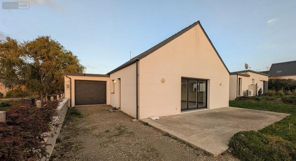 Maison à vendre à Trévou-Tréguignec dans les Côtes-d'Armor (22660), ref : VM559-22143