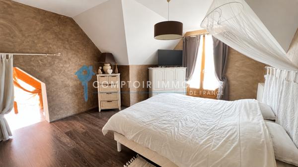 Maison 7 pièce(s) 4 chambre(s) 145 m²