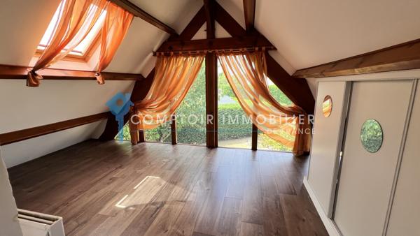 Maison 7 pièce(s) 4 chambre(s) 145 m²