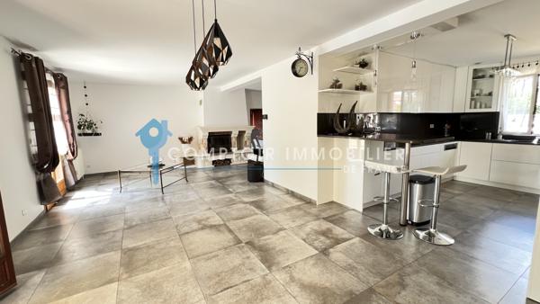 Maison 7 pièce(s) 4 chambre(s) 145 m²