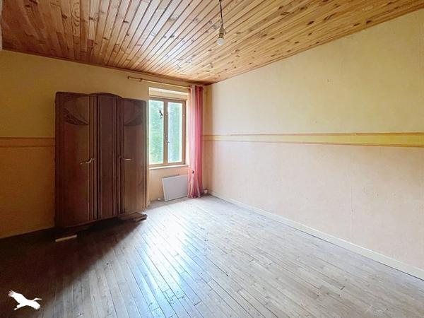 Maison 30 000 € Chaillac-sur-Vienne 3 p 67 m² DPE F