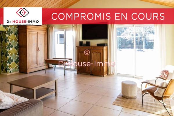 Maison à vendre 8 pièces de 241 m²