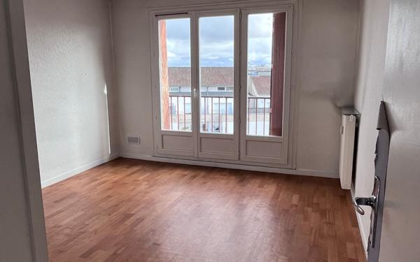 Appartement à vendre    2 pièces • 57,45 m2 Limoges