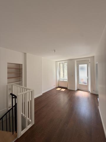 Maison 4 pièce(s) 2 chambre(s) 68.98 m²