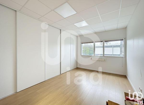 Location bureaux 14 m² Saint-Grégoire