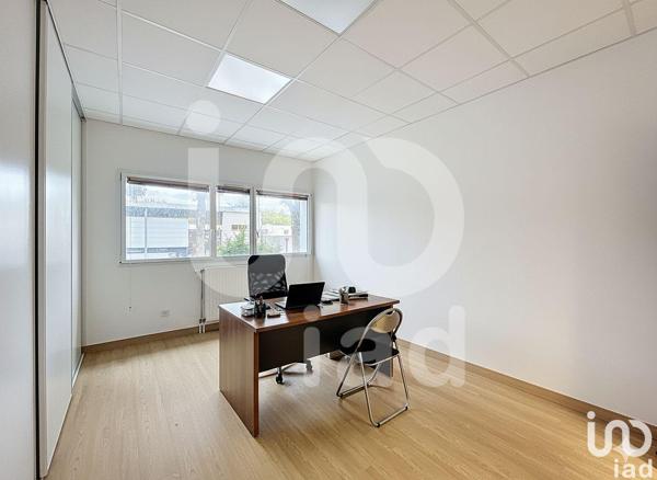 Location bureaux 14 m² Saint-Grégoire