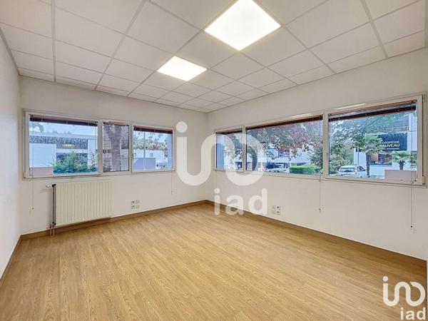 Location bureaux 14 m² Saint-Grégoire