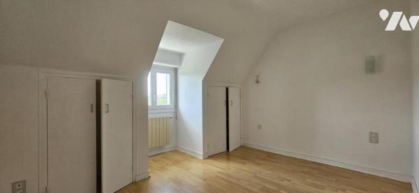 Maison individuelle - 4 chambres - Sous sol total et Studio.