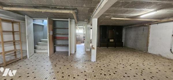 Maison individuelle - 4 chambres - Sous sol total et Studio.