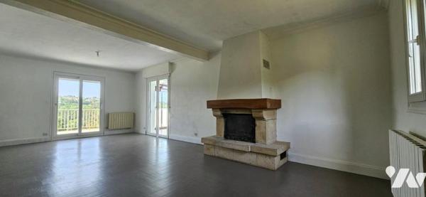 Maison individuelle - 4 chambres - Sous sol total et Studio.