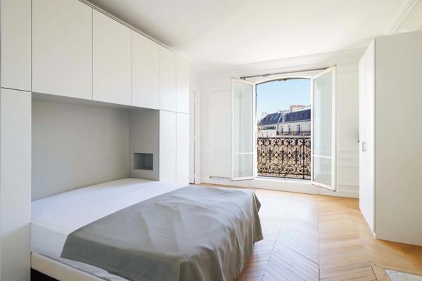 Appartement Paris 16e - AVENUE MARCEAU