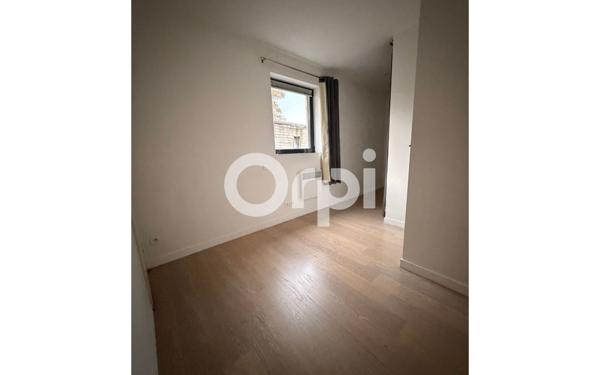 Appartement à louer    2 pièces •  Templeuve