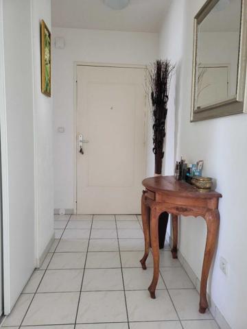 Appartement  4 pièce(s) 77 m2, 3 chambres