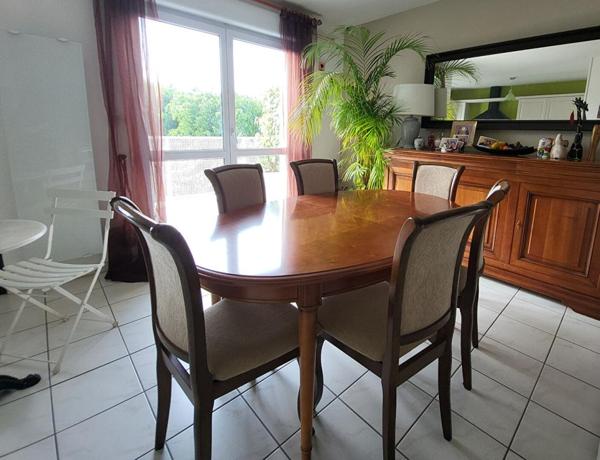 Appartement  4 pièce(s) 77 m2, 3 chambres