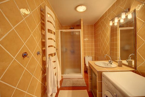 A VENDRE EXCLUSIVITE FLAYOSC Appartement duplex 71 m2 avec terrasse