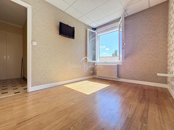 Saint-Affrique (12400) Idéal Artisan ou projet de vie et investissement !