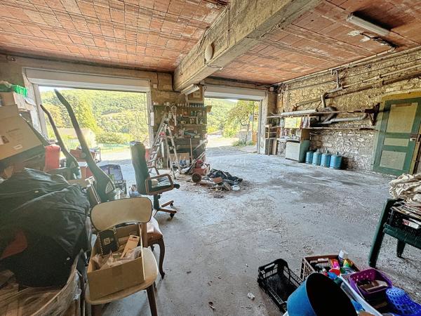 Saint-Affrique (12400) Idéal Artisan ou projet de vie et investissement !