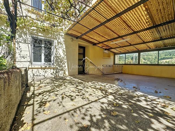 Saint-Affrique (12400) Idéal Artisan ou projet de vie et investissement !