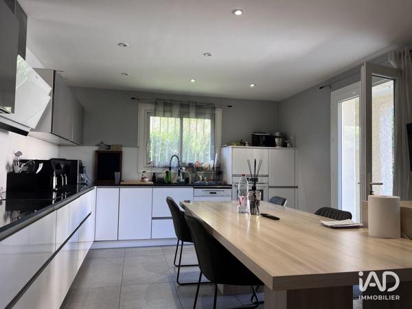 Maison à vendre 6 pièces 194 m² Saleilles