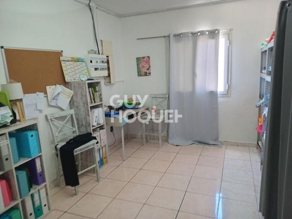 Maison Saint Andre 8 pièce(s) 220 m2