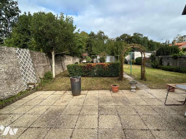 Nantes-Gaudinière En impasse privée maison de plain-pied de 68 m² hab s/terrain de 562 m² A RENOVER