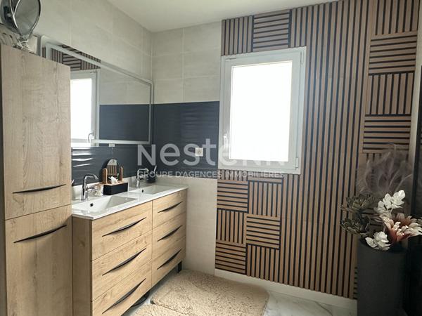 Maison de plain-pied récente - Questembert centre-ville