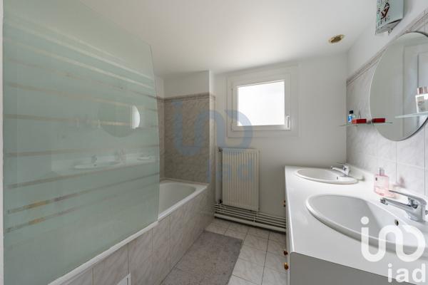 Maison à vendre 6 pièces 131 m² Nandy