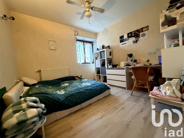 Maison à vendre 5 pièces 136 m² L'Isle-d'Abeau