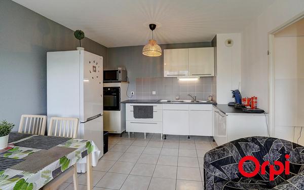 Appartement à vendre    3 pièces •  Bourgoin-Jallieu