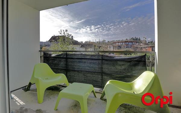 Appartement à vendre    3 pièces •  Bourgoin-Jallieu
