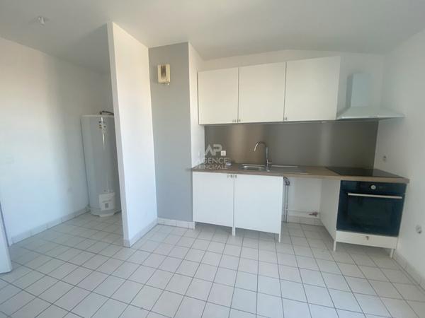 Appartement Duplex 5 pièces SAINT GERMAIN EN LAYE - quartier de l'Aurore Loyer 1 800 €/mois charges comprises **  - Référence  18847
