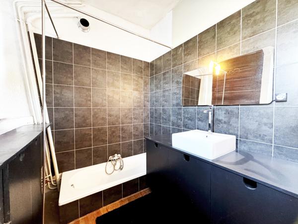 Péniche à vendre à Boulogne-Billancourt (92100) - Hauts-de-Seine