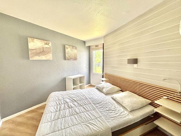 Local d'activité - 1 pièce - 130m² - Kervignac