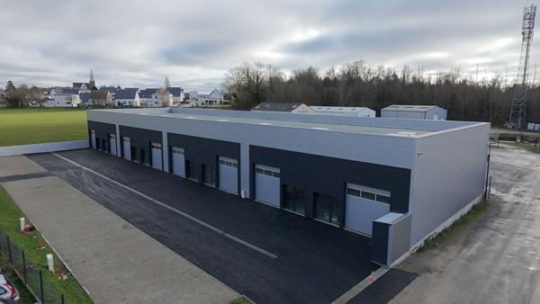 Local d'activité - 1 pièce - 130m² - Kervignac