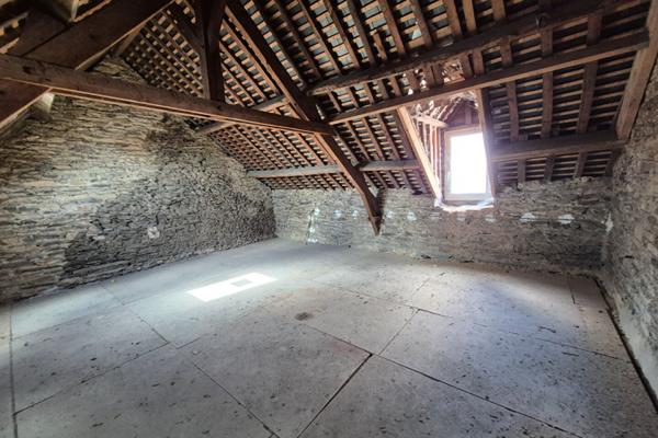 Immeuble à vendre - 170 m² GUER (56380)