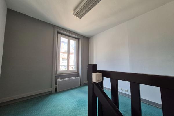 Immeuble à vendre - 170 m² GUER (56380)