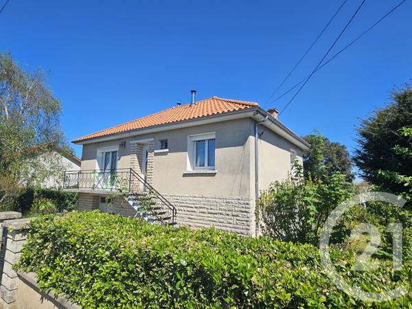 Appartement T3 à vendre  3 pièces - 69,14 m 2   POITIERS  - 86