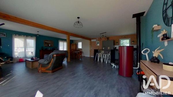 Maison à vendre 4 pièces 115 m² Chaussenac