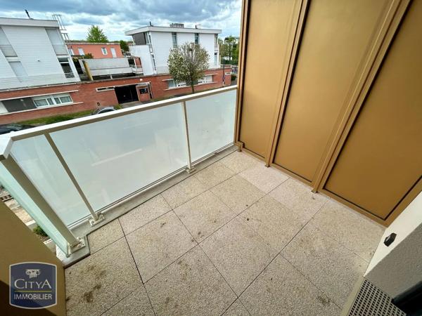 Appartement à louer 2 pièces 50.1m² Élancourt (78990)