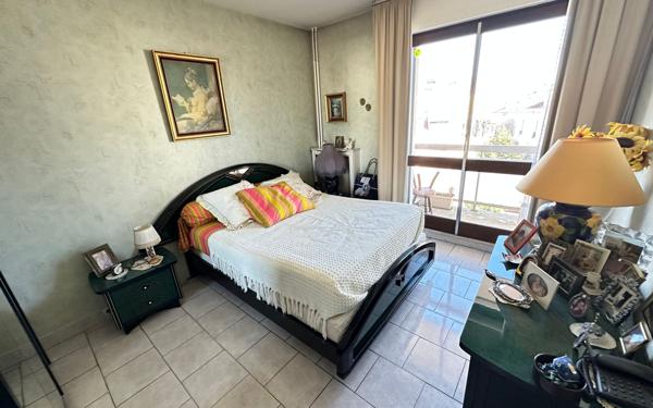 Appartement à vendre    3 pièces • 65,51 m2 Villemomble