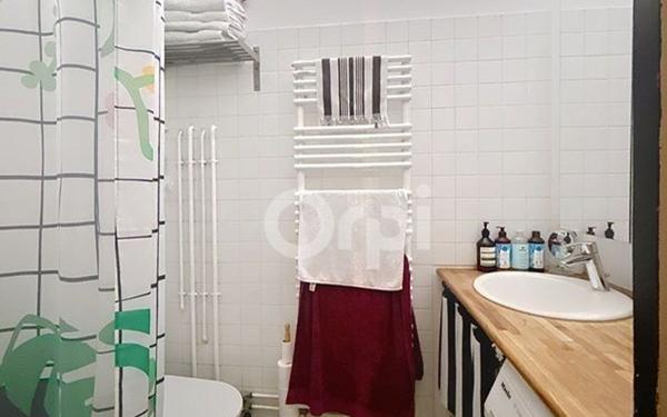 Appartement à vendre    3 pièces • 56 m2 Paris 15